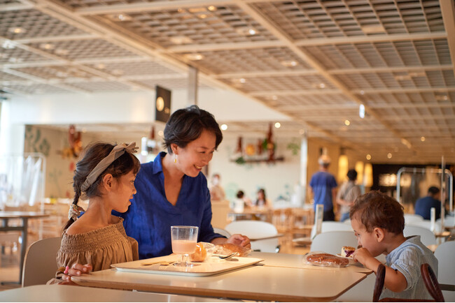 イケア、自分の名前を見つけて好きなメニューが1つ無料になる「Happy name day!/名前の日をお祝いしよう！」を開催