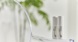 肌管理クリニック、パーソナライズコスメのプレス発表会を開催、原料供給メーカーとしてアンチエイジング代表取締役牛島美樹が登壇 肌管理クリニック、パーソナライズコスメのプレス発表会を開催、原料供給メーカーとしてアンチエイジング代表取締役牛島美樹が登壇