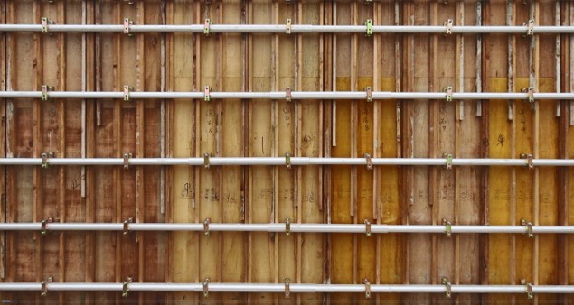 70年ぶりの新工法！ 歩掛を20％向上する「型枠一本締め工法(R)」を開発