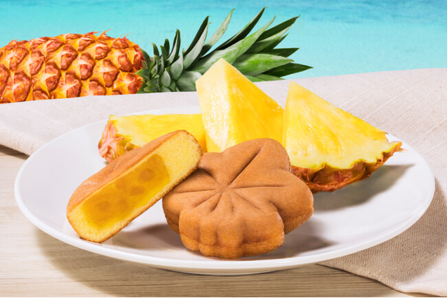 夏にぴったりの広島の新定番!?ジューシーな果肉が入った期間限定のもみじ饅頭《パイナップルもみじ》が新発売！広島菓子処にしき堂より