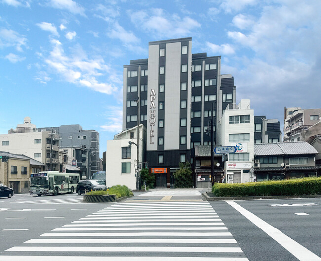株式会社ティーケーピーとフランチャイズ契約締結　（仮称）アパホテル〈京都五条大宮〉　２０２４年７月２３日（火）開業(予定)