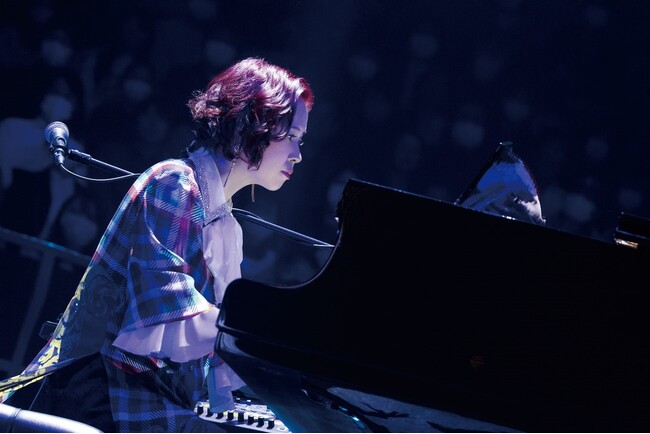 「アニメ劇伴の女王」知られざる30年史　『6,000曲の“パレード”　作曲家・梶浦由記　異才の流儀』7月25日発売--6月3日より予約開始