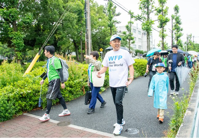元・中日ドラゴンズの谷繁元信さんと歩く！「WFPウォーク・ザ・ワールド名古屋」で約1,000人が飢餓ゼロを目ざす