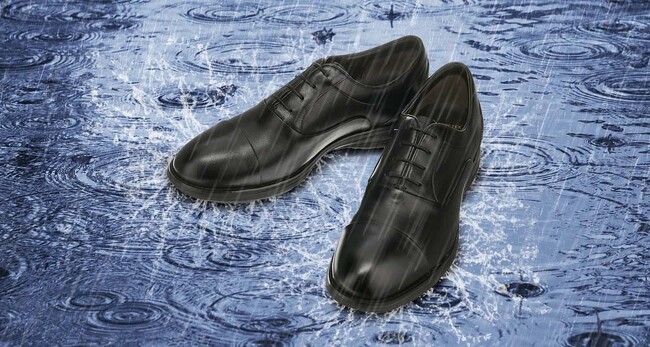 梅雨シーズン到来！突然の雨も気にならない防水レザーシューズ発売