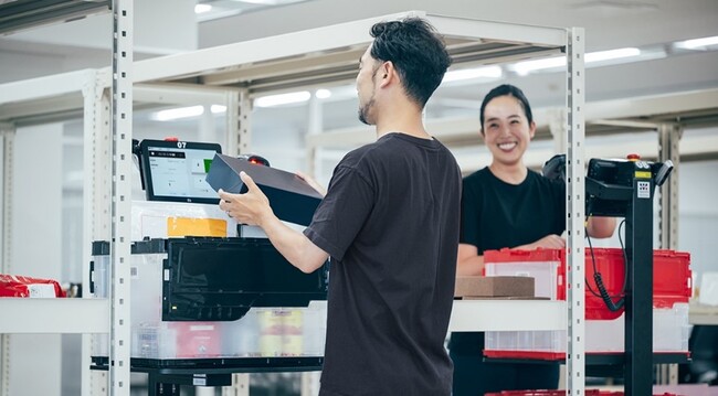 ラピュタロボティクス、日本で初めて商用化された（※1）「ラピュタPA-AMR」を活用し、出荷した商品数が累計5,000万ピースを突破