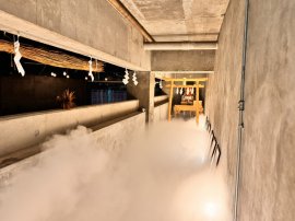 雲の中の参拝「雲海参拝」