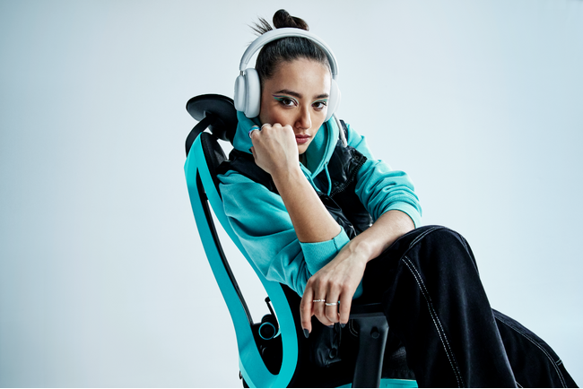 Herman Miller Gaming（ハーマンミラー ゲーミング）のVantum Gaming Chair（ヴァンタム ゲーミングチェア）、改良されたヘッドレストデザインで新たな新色とともに登場