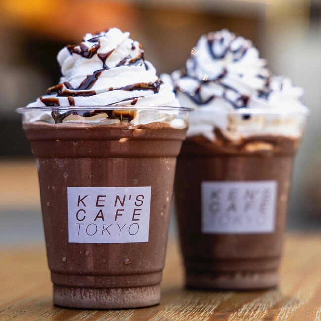 【ケンズカフェ東京 TOKYOタワー店】チョコレートを使った夏季限定ドリンクが登場！