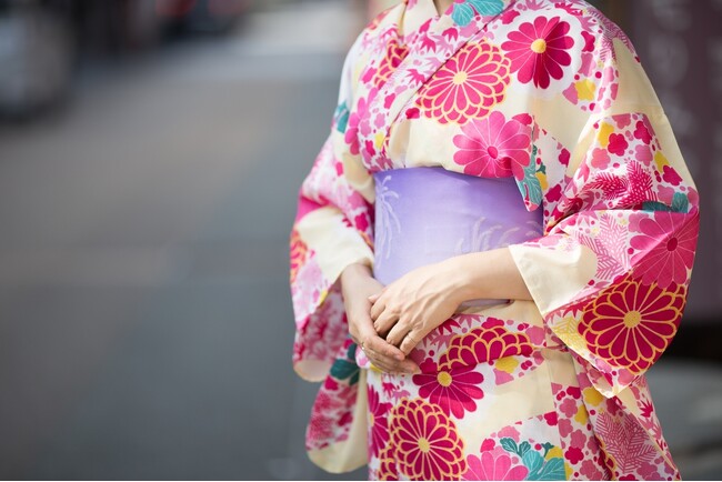 女性は浴衣をどんな時に着ている？浴衣を着ていて困ることランキング1位は半数以上の女性が困っている