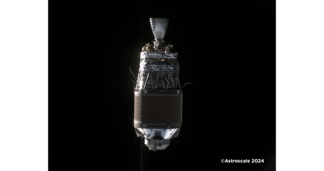 アストロスケールの商業デブリ除去実証衛星「ADRAS-J」、デブリから約50mの距離にまで接近に成功