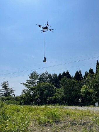 【能登半島地震：復旧支援】ドローンで物資輸送「往復4km/標高差200m/総重量300kg」