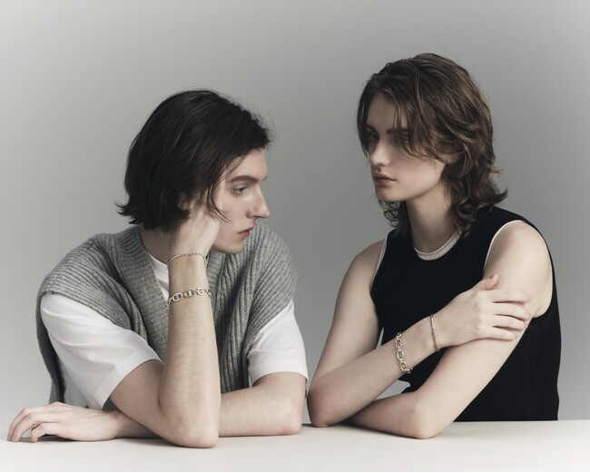 【L.A.H.】スタイリッシュなデザインと着け外しがしやすい機能性を併せ持ったブレスレットが登場