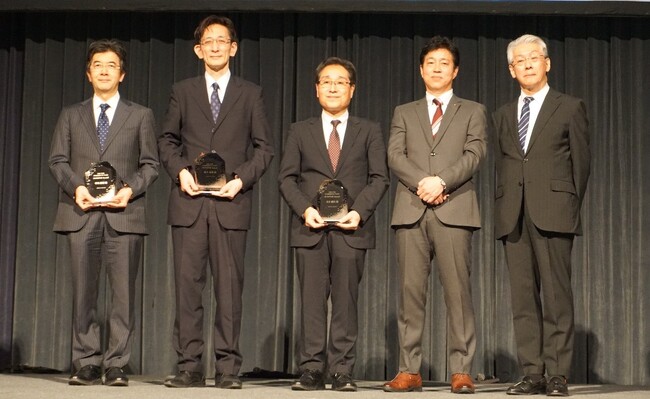 第67回春季日本歯周病学会学術大会にて日本歯周病学会　学会賞（SUNSTAR Award）受賞者発表
