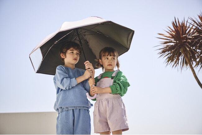 子どもの熱中症対策におすすめ！真夏の強い紫外線から子どもを守る　IFME初の子ども用日傘「Finebrella（ファインブレラ）」が登場