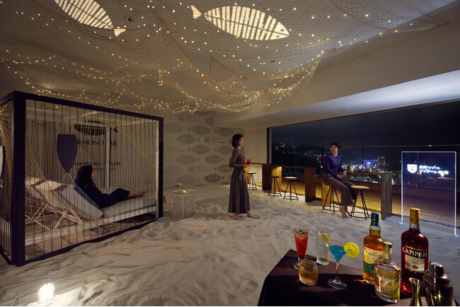 【星野リゾート　リゾナーレ熱海】干物をテーマにした空間で夜景と共に干物とお酒を楽しむ「ヒモノBar」開催｜期間：2024年9月1日～11月30日