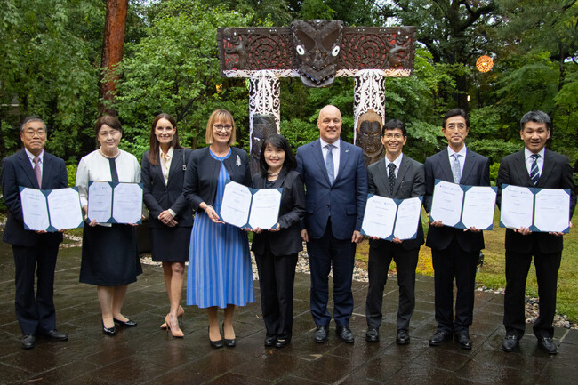 女性の活躍を応援するニュージーランド、マッセイ大学（国立総合大学）最短３年で学士号取得可能な協定校推薦制度を日本の女子中学・高校 ６ 校に導入