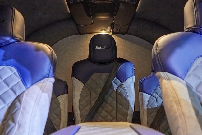 ALCANTARA(R)がAircraft Interiors Expo 2024にて航空機内のエモーショナルな空間を提案