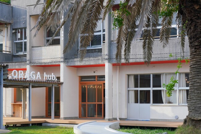 旧金谷小学校の一部リノベーション完了。地域の交流スペース「ORAGA hub.（おらがハブ）」がオープン！