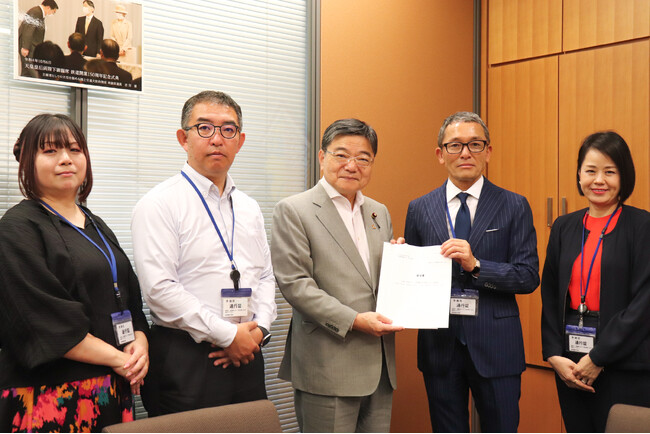 飲食店・福利厚生企業 534社賛同のもと、食事補助の上限枠緩和に向け、要望書を自民党議員へ提出