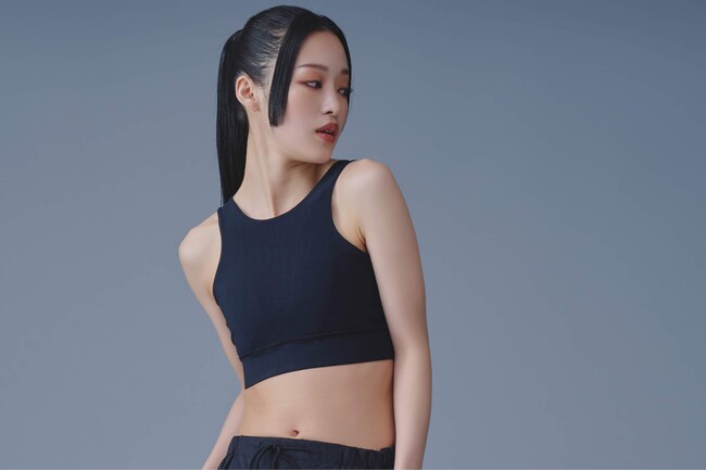 揺れや視線からバストを守る「スポーツトップ」新発売。“つぶさない”バストフラットインナー「Nstyle」より6月20日（木）～予約開始