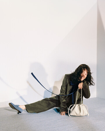 ロエベが市川実日子、浅野順子、Manami Kinoshitaとともにフラメンコパースを称える最新キャンペーンを公開