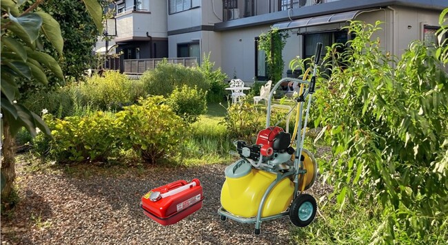 家庭菜園やガーデニングでのお困り事を解消した充電式噴霧器「充電式ハイパワー噴霧器」を一般販売！