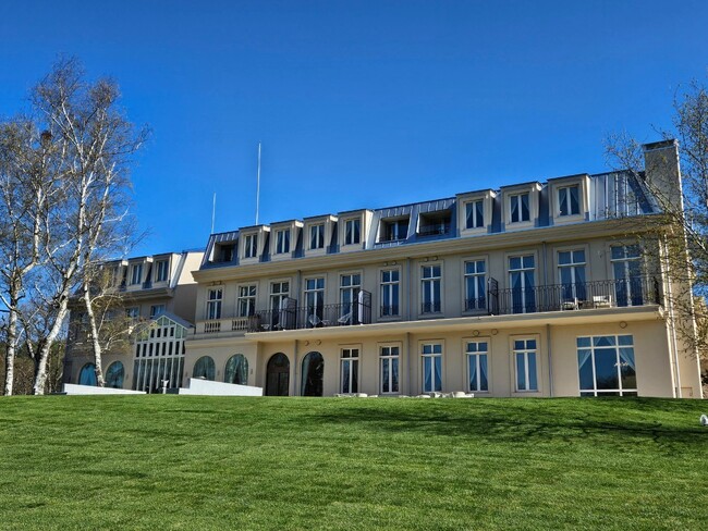 長野・蓼科のオーベルジュ「HOTEL de L'ALPAGE（ホテル ドゥ ラルパージュ）」　2024年7月4日（木）よりランチ＆カフェ営業とビジターゲスト向けディナー営業を開始