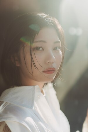 唯一無二のひと。乃木坂46・中西アルノが「blt graph.vol.103」にて表紙・巻頭に登場！ 初登場＆初表紙で見せる圧倒的存在感。