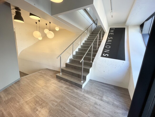 ベンチャーエコシステムの実現を目指すディ・ポップスグループ、The Salons Japan株式会社と資本業務提携