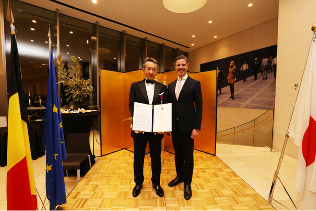 株式会社エーデルワイス 代表取締役社長 比屋根 祥行がベルギー王国より「レオポルド勲章オフィシエ章」を受章いたしました