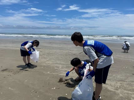 『スポGOMI甲子園2024・千葉県大会』を開催激闘を制したのはバドピンポン　当日は参加者全75人で、264Kgのごみを集めました！