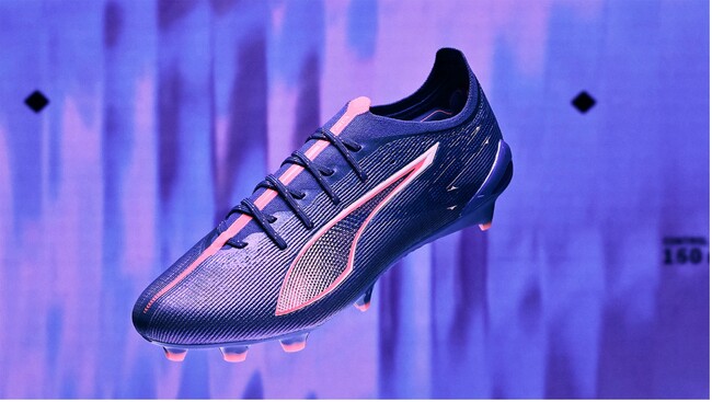 革新的な素材と技術で新次元のスピードを実現サッカースパイク「ULTRA」シリーズ史上最高傑作の最新モデル「ULTRA 5 ULTIMATE」、「ULTRA 5 CARBON」を新たに発売