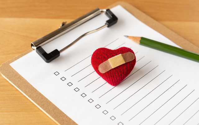 【500人に聞いた】保険に関する意識調査|約78%が任意保険に加入している