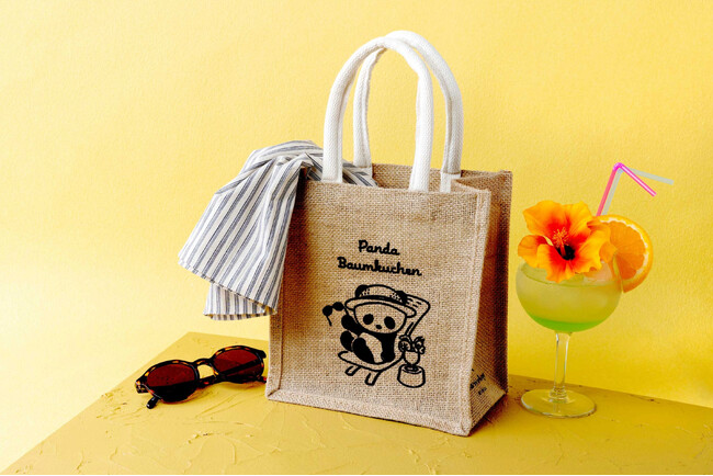 夏のおでかけには、パンダもいっしょ！型ぬきできるバウムの専門店「カタヌキヤ」より《数量限定》かわいいパンダのジュートバッグセットが登場