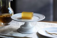 【とらや】＜新発売のお知らせ＞フランス名産の「ミラベル」を使った特製羊羹 『ミラベルのめぐみ』