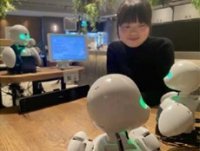 学校や自宅などの遠隔地から“分身ロボットの姿”でカフェにいるお客様をおもてなし！期間限定地域キャラバンカフェ 神戸・名古屋にて特別支援学校生徒向けの遠隔就労体験プログラムを実施