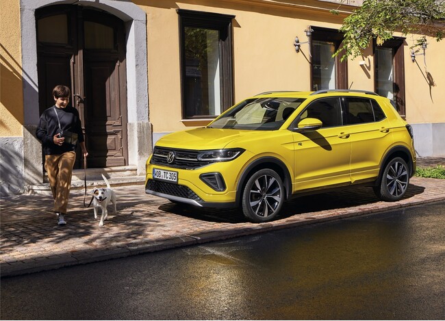フォルクスワーゲン、新型「T-Cross」「Tiguan」「Passat」「Golf」「Golf Variant」5モデル同時発表