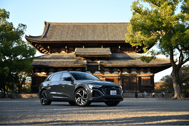 【デュシタニ京都】アウディ ジャパンとコラボレーションし、「Audi Q8 e-tron Sustainable Drive in Kyoto」キャンペーン開催