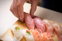 サカナを見ながらお寿司を食べる？グランドオープン前の食べ放題イベントには2,000人が来場！地元千葉県南房総の海の幸を提供する「南房総 やまと寿司　あすみが丘店」7月4日グランドオープン