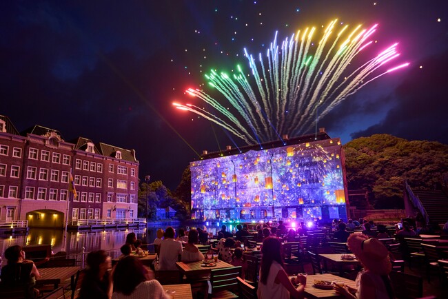 昼は噴水と解放的なリゾートプールで興奮！夜は感動の「スペクタクルランタンナイトショー」に思わず涙。『スペクタクルサマーフェスティバル』 あす開幕