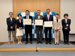 琵琶湖博物館に対する御寄附にかかる感謝状の贈呈式を開催しました