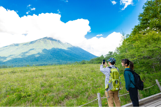奥日光湯元温泉旅館協同組合主催の「奥日光をゆるりと味わうプチハイク」　今年から戦場ヶ原コースが新登場！　日曜日午前中のショートツアーです