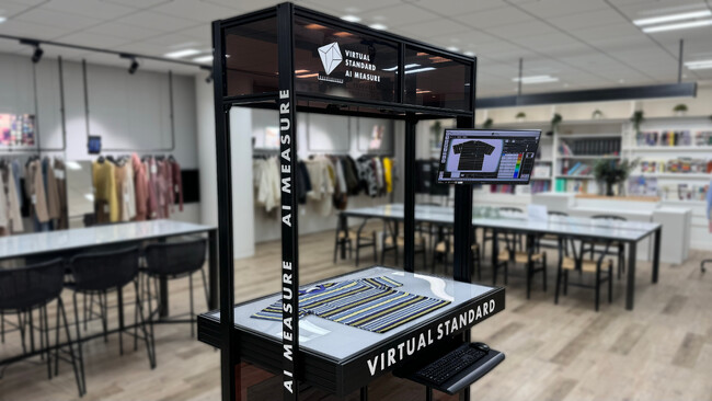 豊島がアパレル製品AI自動採寸装置「 VIRTUAL STANDARD AI MEASURE 」を開発。