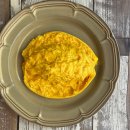 切り目を入れるとぱっかーんと開く名物オムライス 切り目を入れるとぱっかーんと開く名物オムライス