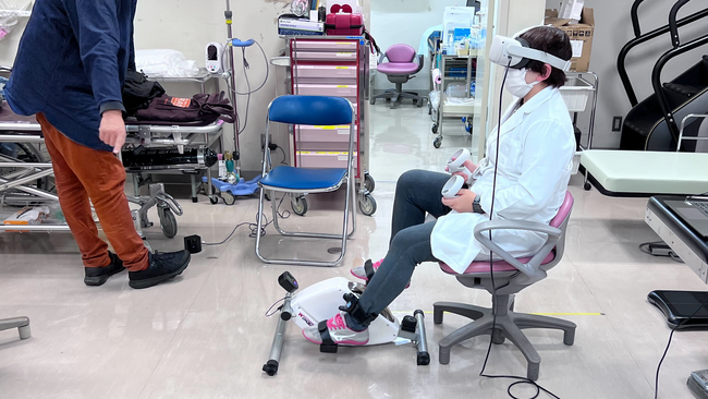 カディンチェ株式会社、VRを用いたVR下肢幻肢痛・幻肢イメージトレーニングシステムの公開