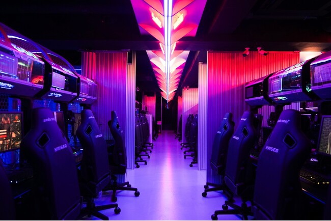 ESPORTS CAFE 5G(イースポーツカフェ5G)グランドオープン