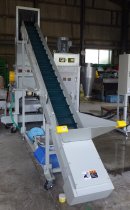 プラスチック粉砕機 プラスチック粉砕機