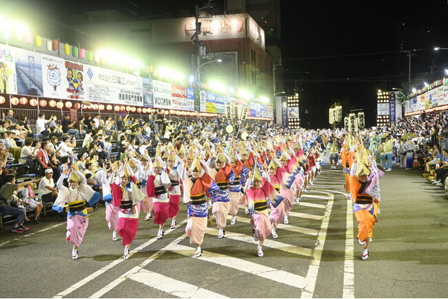 阿波おどりシーズン到来！徳島県内トップをきって鳴門市で８月９日から３日間開催