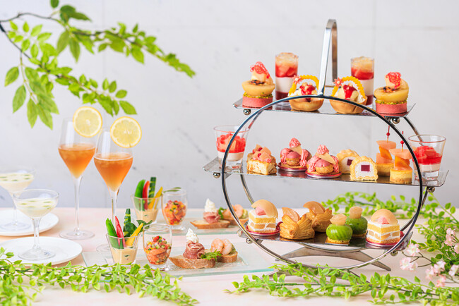 【大磯プリンスホテル】桃の芳香とみずみずしく甘い味わいを楽しむ季節限定「ピーチアフタヌーンティー」を販売！！