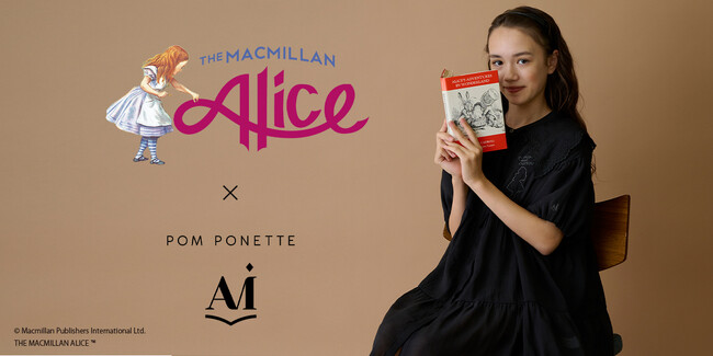 【pom ponette AMI】来年出版160周年を迎える「マクミラン・アリス」と初のコラボレーション！特別なコレクションを2024年7月13日(土)より発売